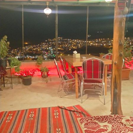 Ameer apartment Wadi Musa Buitenkant foto