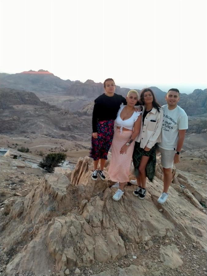 Ameer apartment Wadi Musa Buitenkant foto
