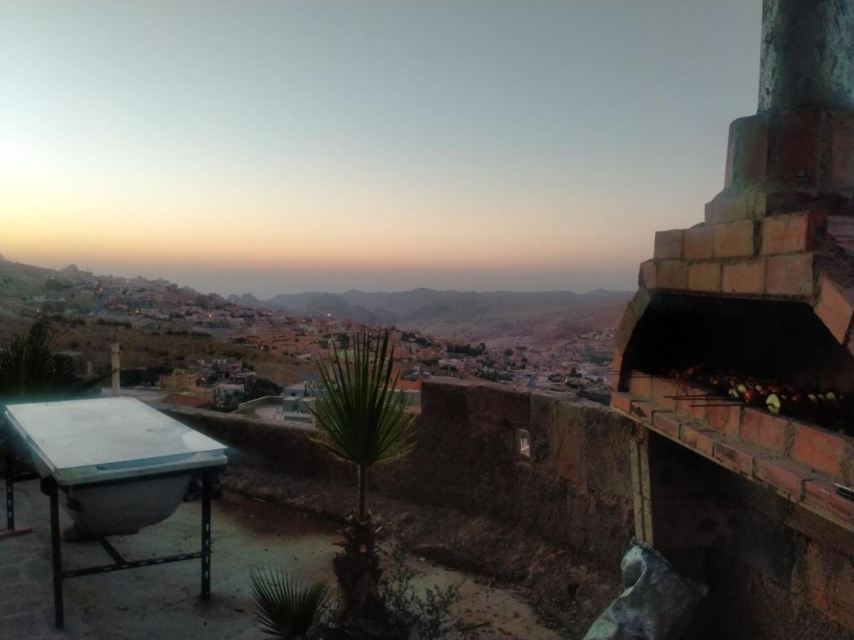 Ameer apartment Wadi Musa Buitenkant foto