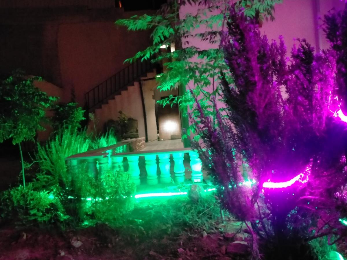 Ameer apartment Wadi Musa Buitenkant foto